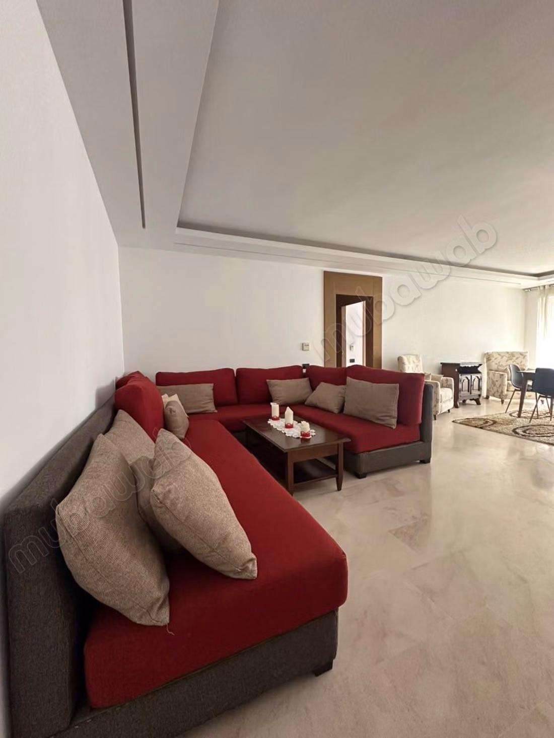 Louez cet appartement à Haut Agdal. 
2 chambres agréables. 
Meublé