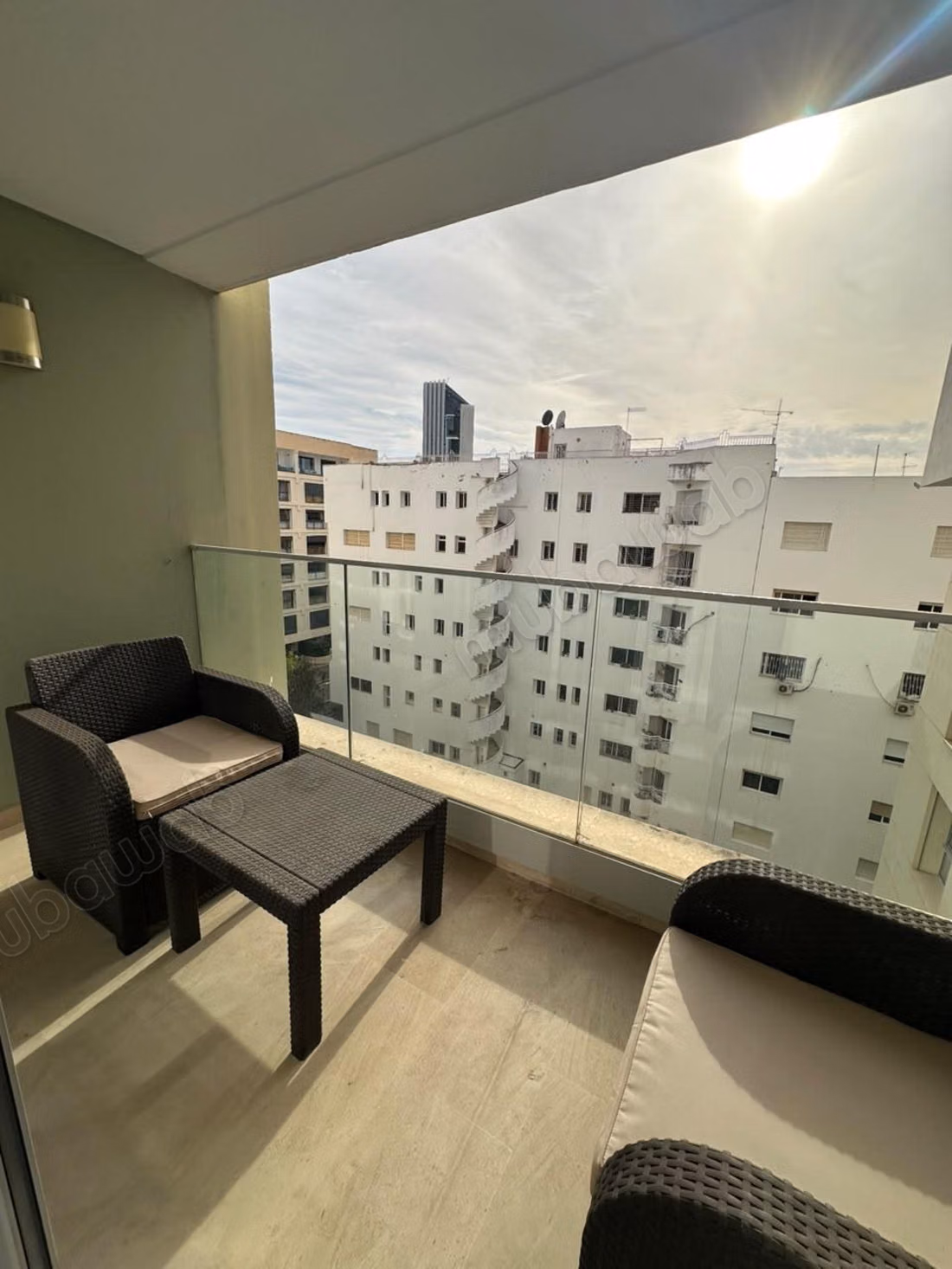 Louez cet appartement à Haut Agdal. 
2 chambres agréables. 
Meublé