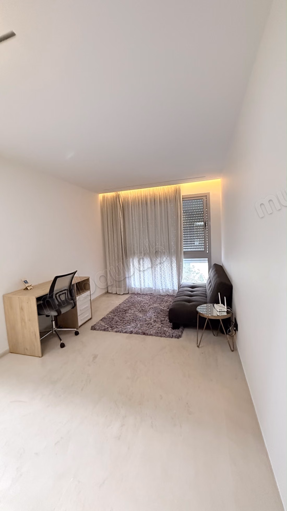 Appartement à l'achat à Haut Agdal.
Surface de 175 m².
Bien meublé