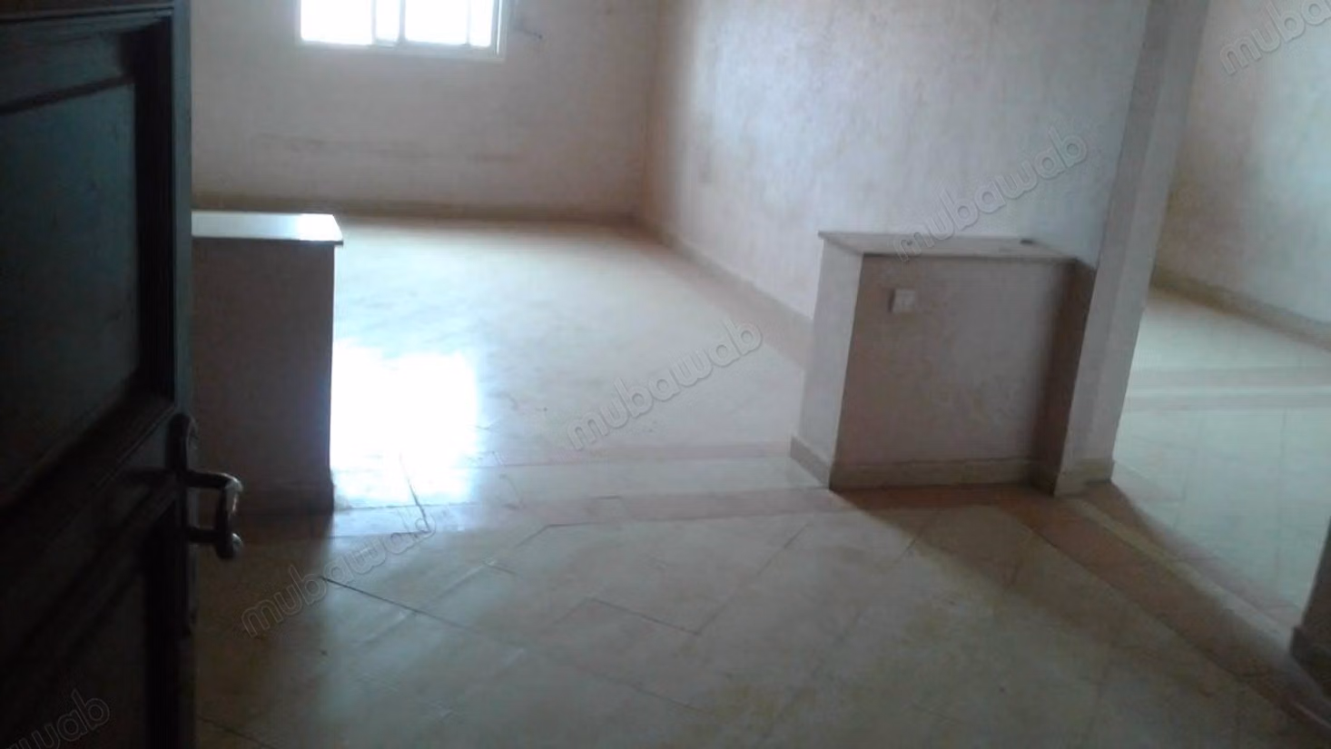 Bel appartement en location à Route de Safi.
Superficie 90 m².
Grande terrasse