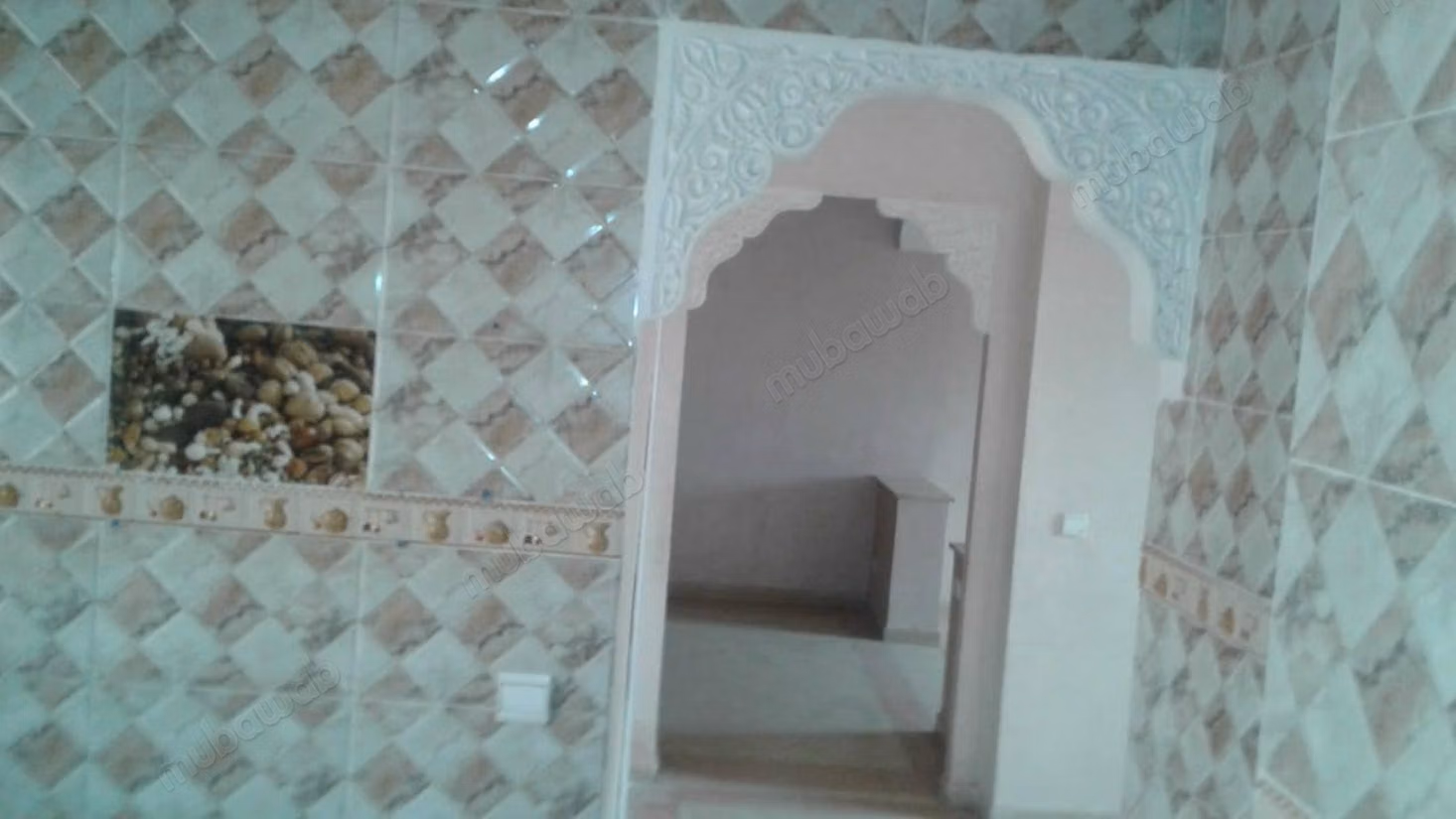 Bel appartement en location à Route de Safi.
Superficie 90 m².
Grande terrasse