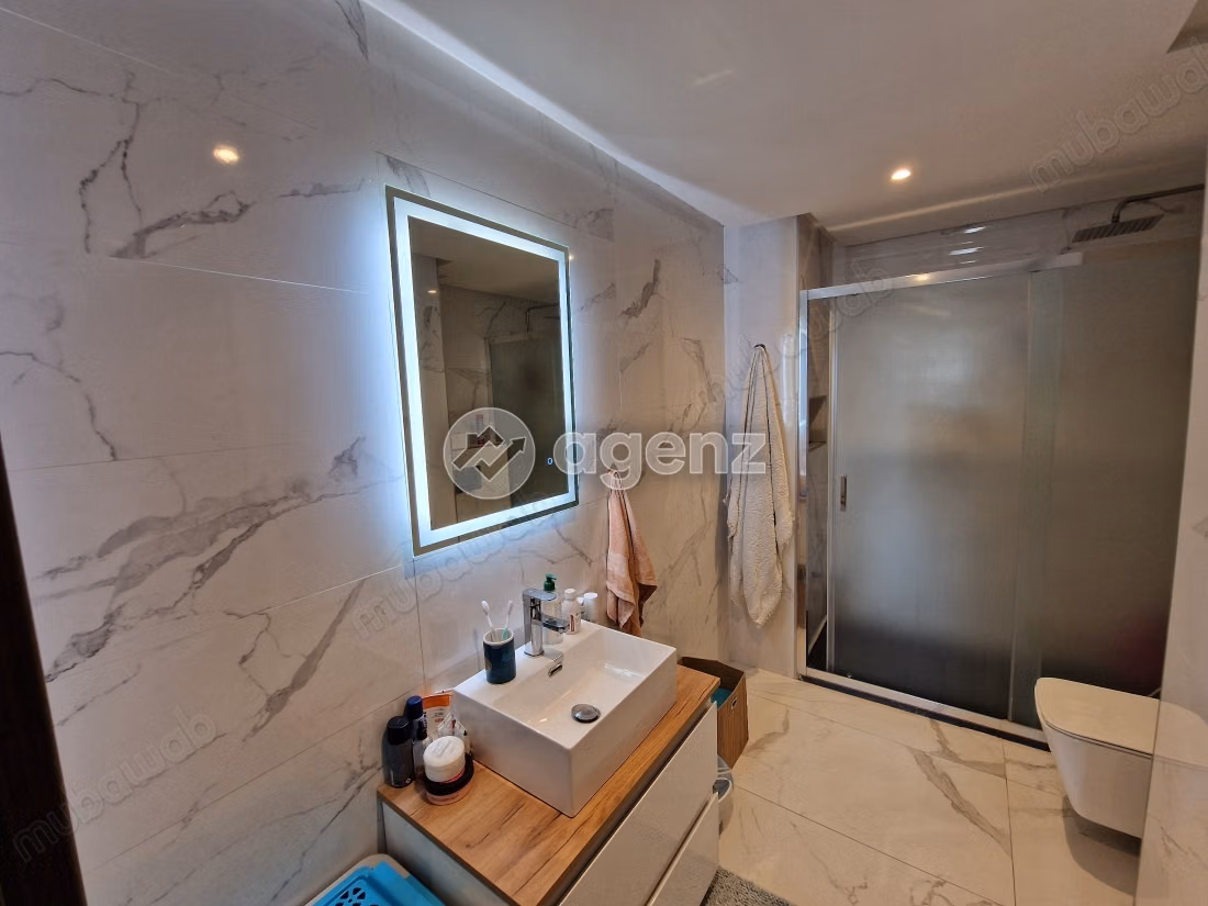 Appartement à vendre 112 m², 3 chambres 
Bourmana Fès