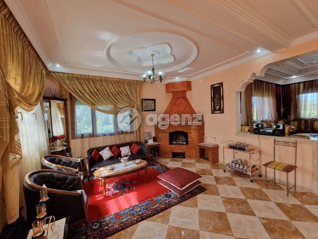Villa à vendre 434 m², 4 chambres 
Sidi Maoud 
Meknès