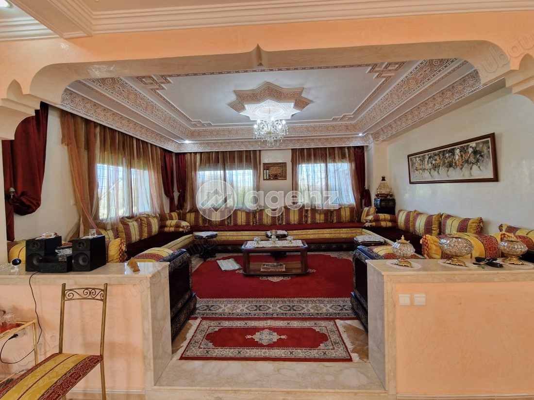 Villa à vendre 434 m², 4 chambres 
Sidi Maoud 
Meknès