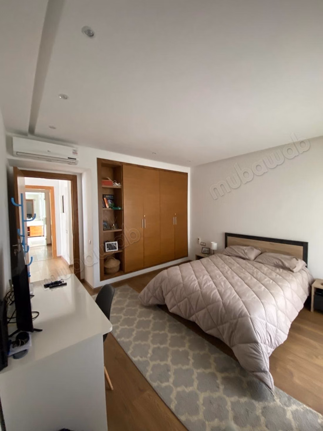 Villa de luxe à louer vide à El Menzeh