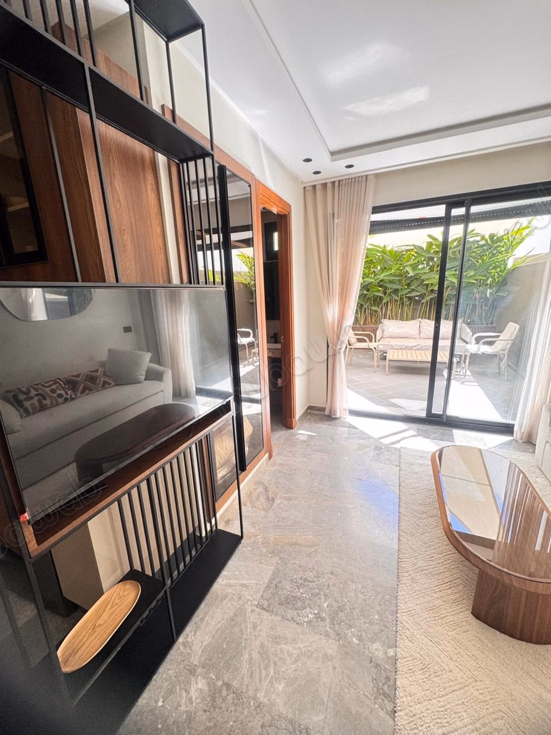 Loft meublé – belle terrasse
