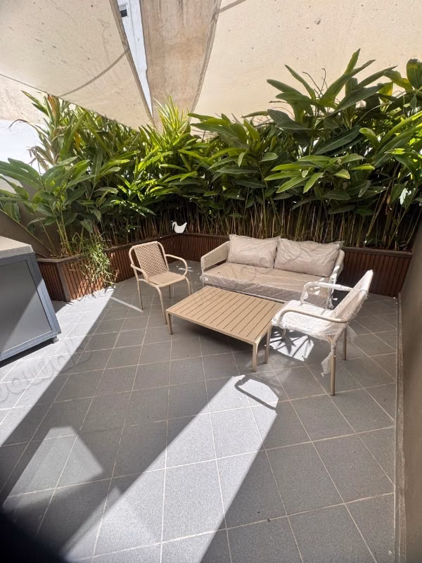 Loft arredato - bella terrazza