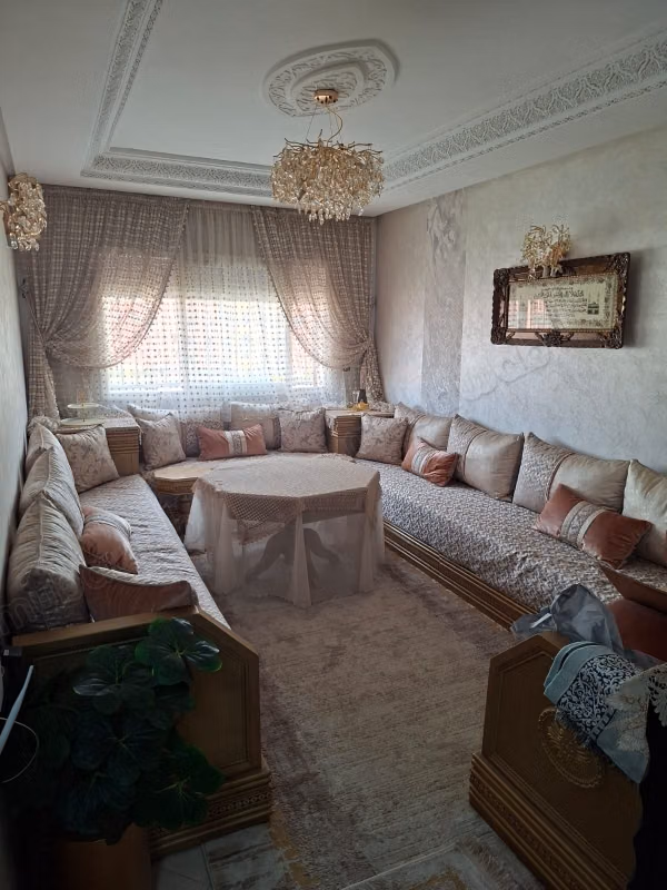 Vender apartamento en Bernoussi. Superficie 70 m². Ascensor