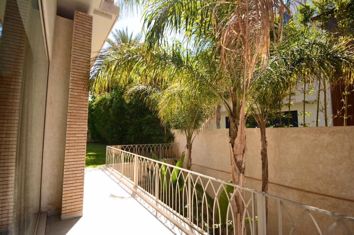Villa d'exception meublée – carré des golfs, marrakech