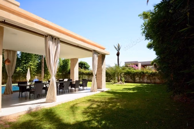 Villa d'exception meublée – carré des golfs, marrakech