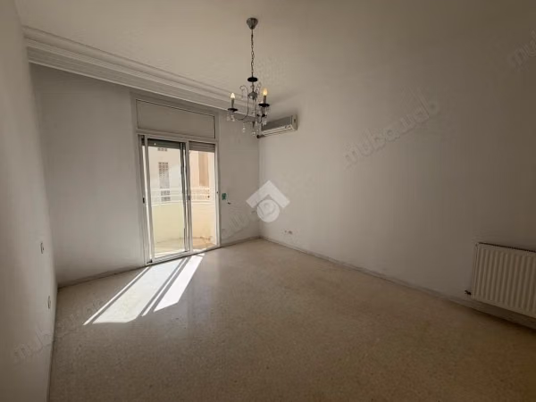 S1 للإيجار