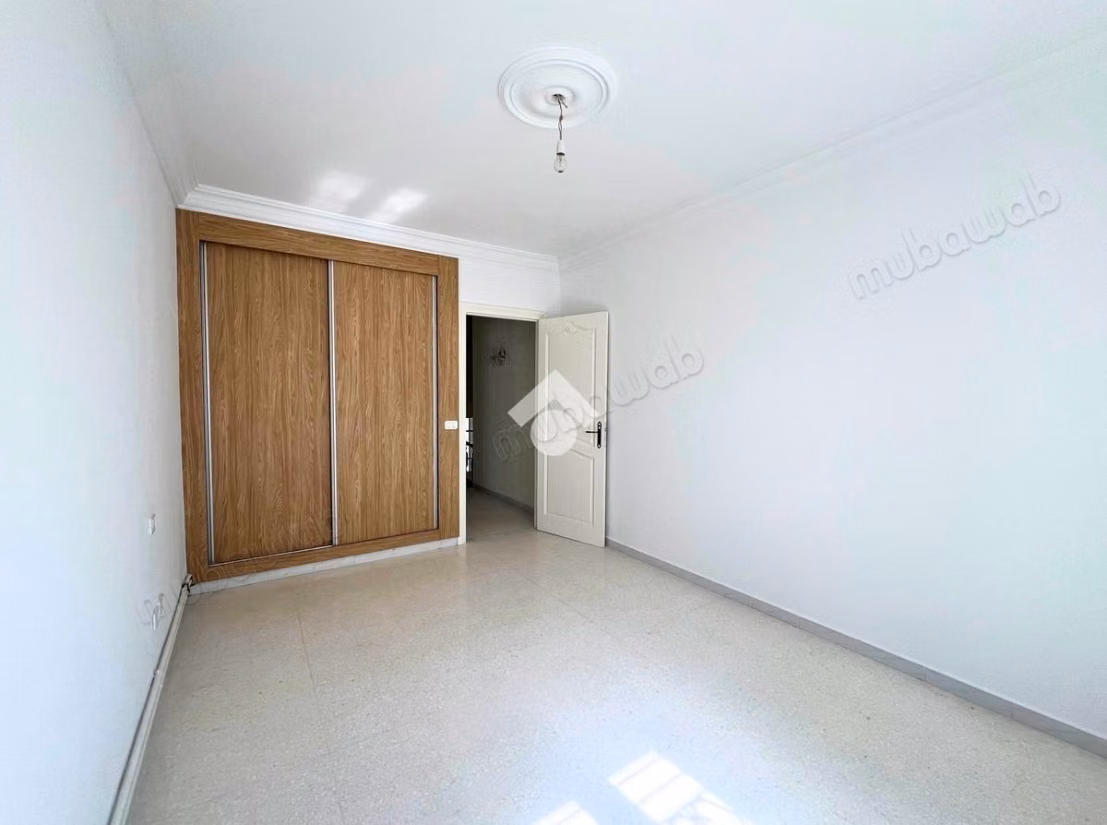 Etage de villa en location