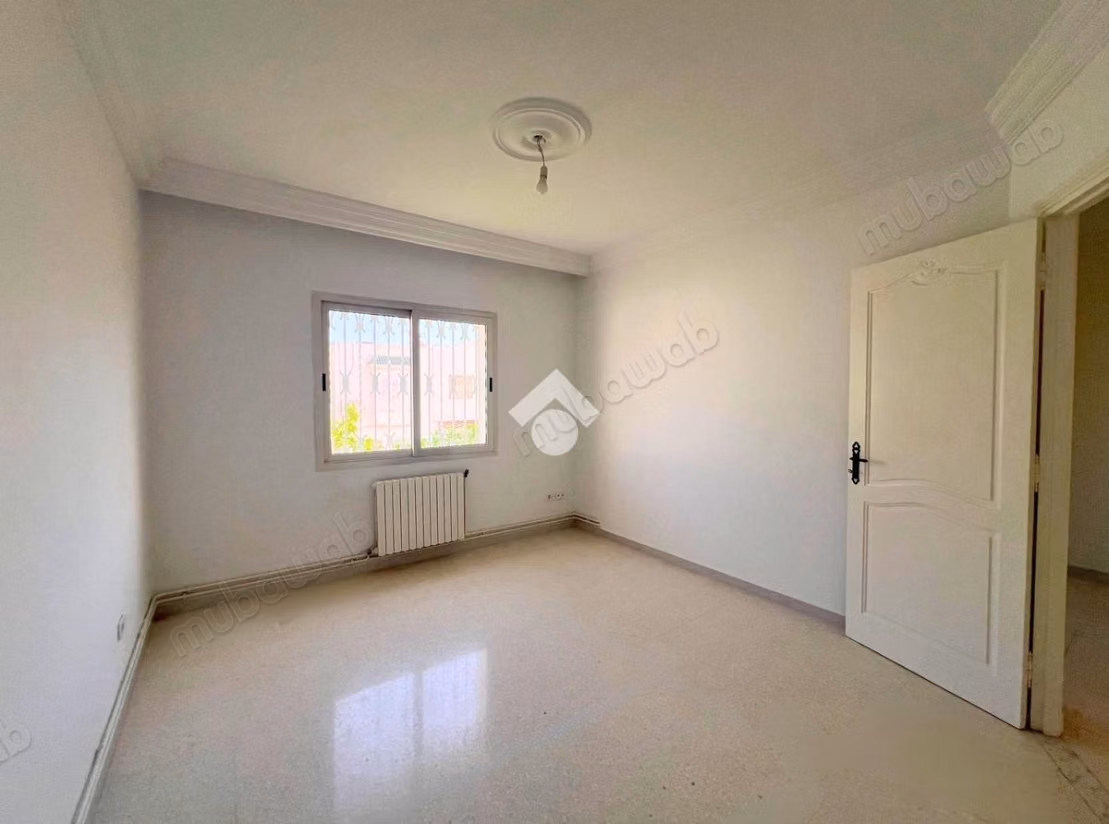 Etage de villa en location