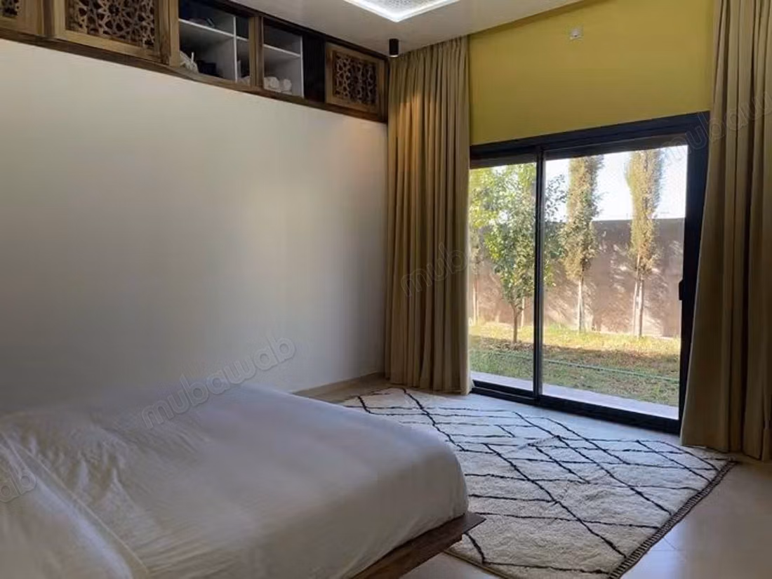 Villa de Haut Standing piscine chauffée à Louer – Route de Ouarzazate Chwiter, à 20 km /0 piste de Marrakech