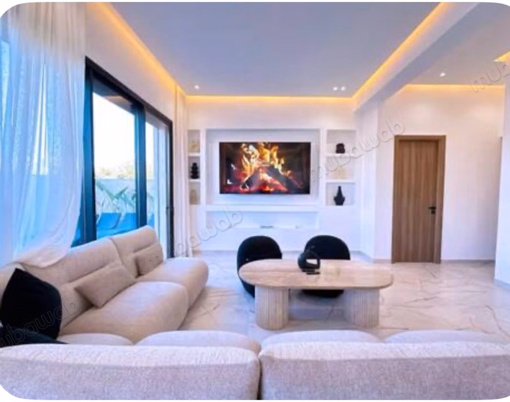 Te koop luxe villa aan de Route de l'Ourika. 6 comfortabele kamers. Goed ingericht