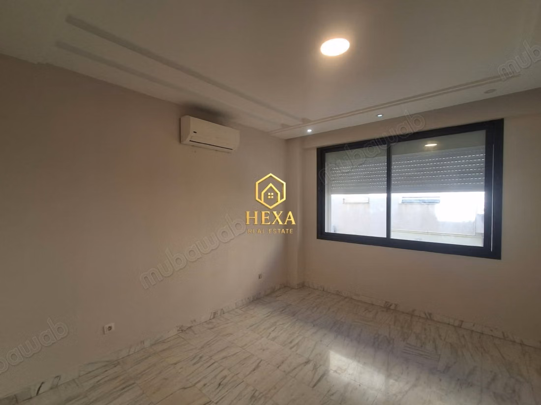 À louer duplex s4 avec piscine lac 2