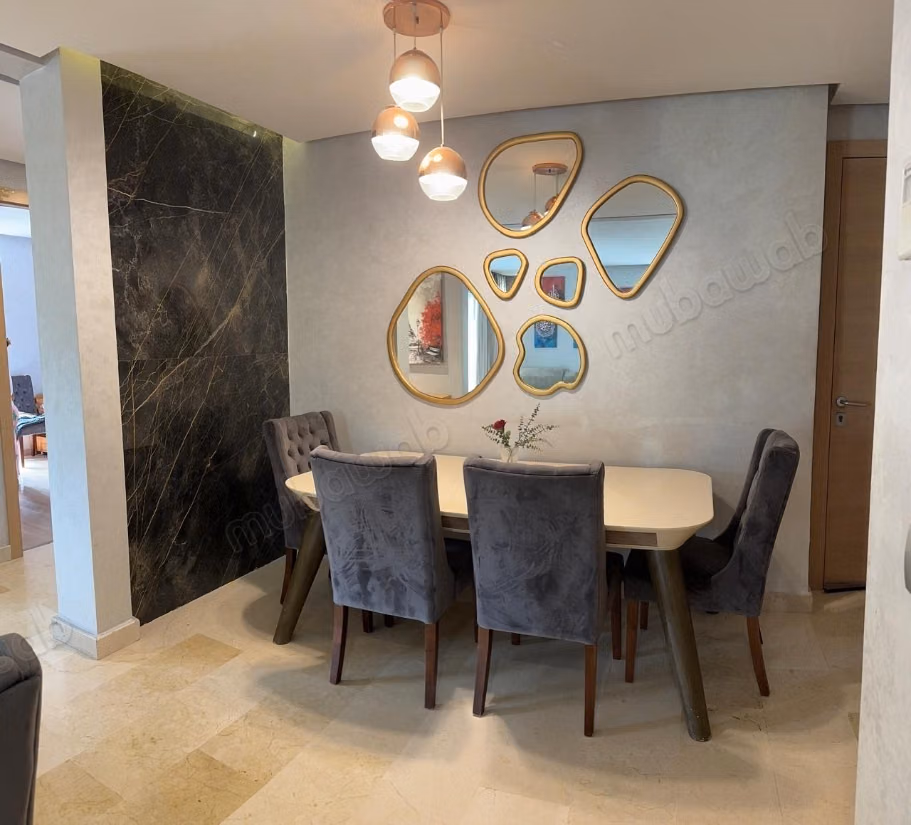 Appartement à louer à Ville Verte. 
3 chambres