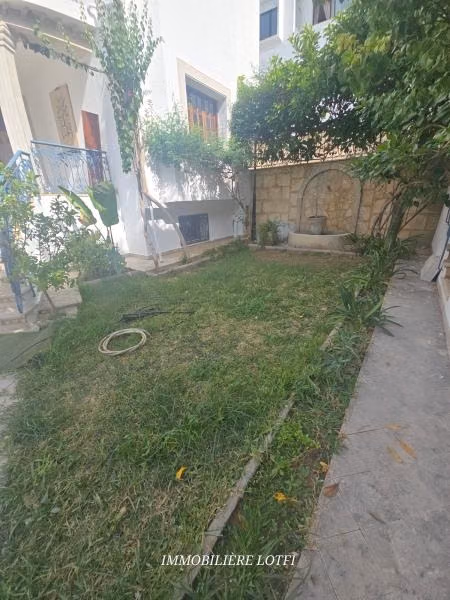 منزل جميل للإيجار في غمارت سوبرير. المساحة 320 م². تكييف هواء ومسبح