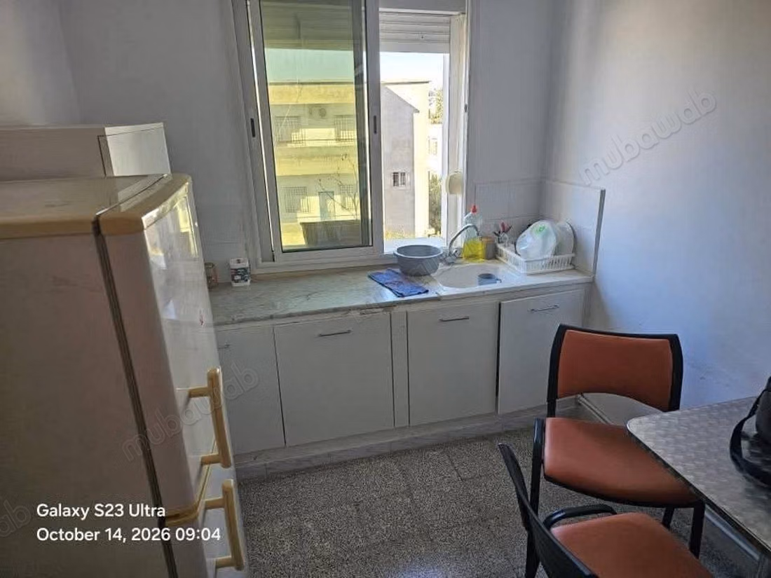 Étage de villa à louer à El Menzah 6. Bureaux