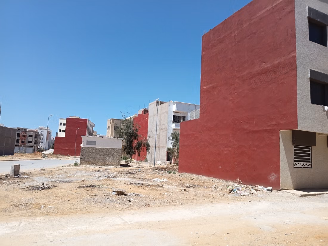 Land for sale in Sidi Allal El Bahraoui. Area of 222 m²