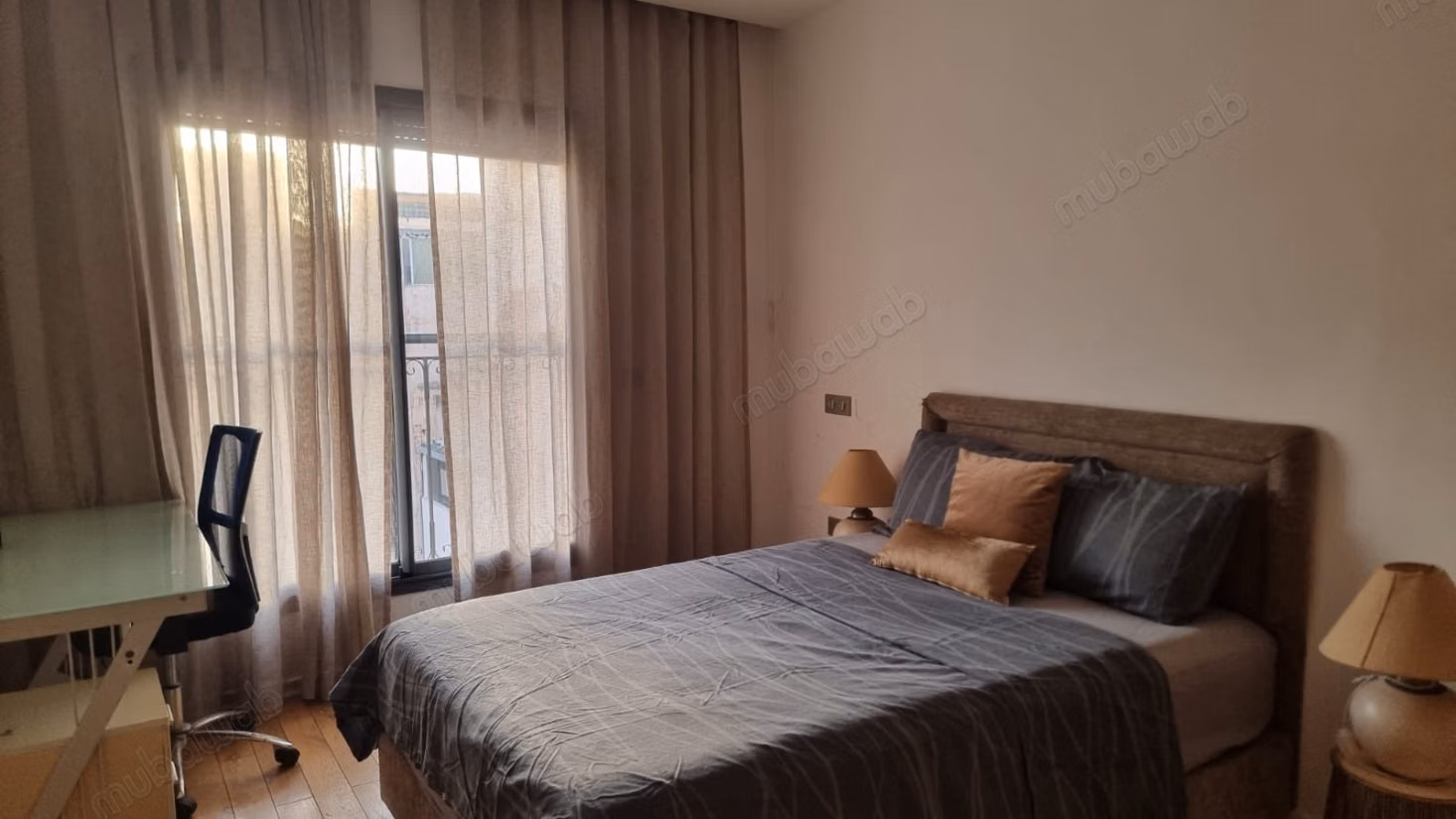 Appartement te huur in Racine. Oppervlakte 100 m². Goed ingericht
