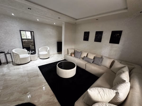 Appartement a louer 103m2