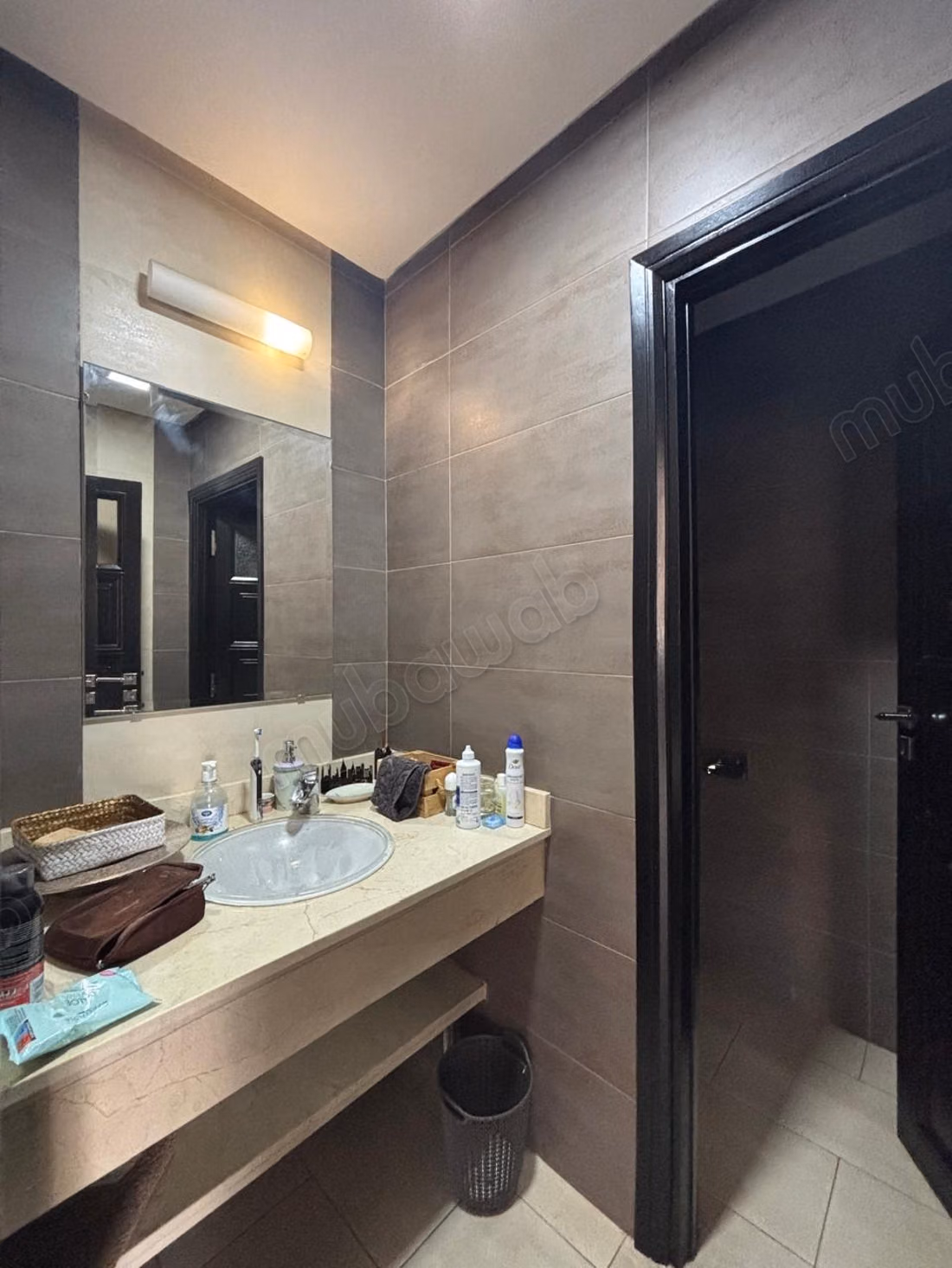 Appartement meublé de 180 m² à louer à Hay Riad