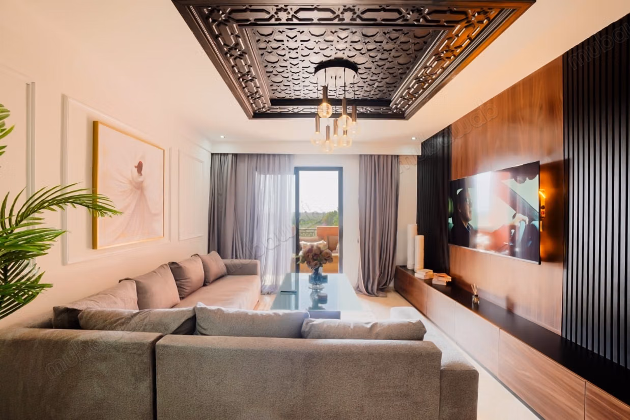 Appartement à louer à Route Casablanca. 
Surface de 92 m². 
Bien meublé