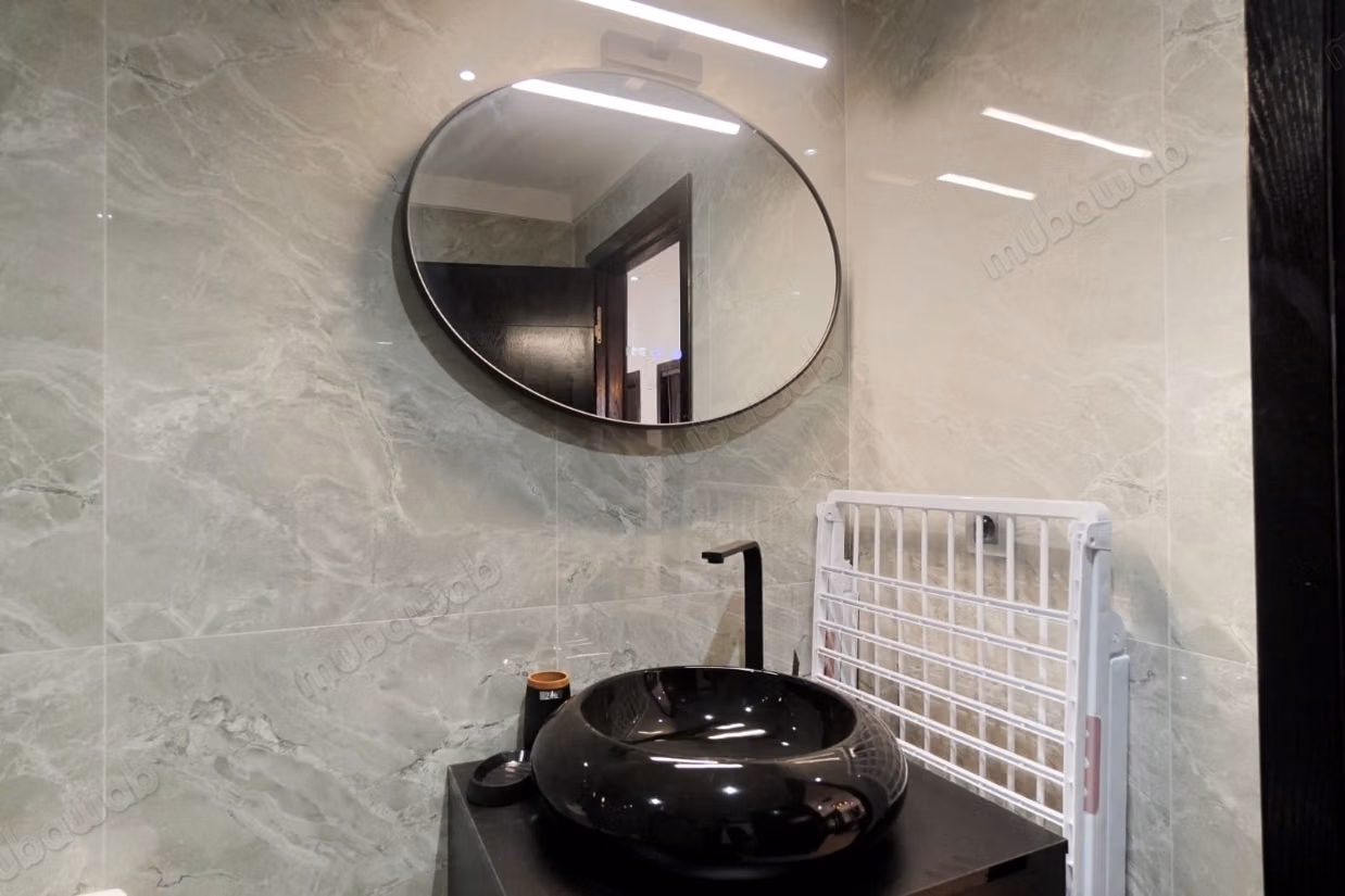 Appartement à louer à Route Casablanca. 
Surface de 92 m². 
Bien meublé