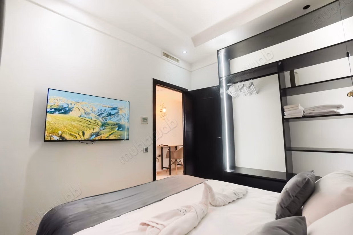 Appartement à louer à Route Casablanca. 
Surface de 92 m². 
Bien meublé