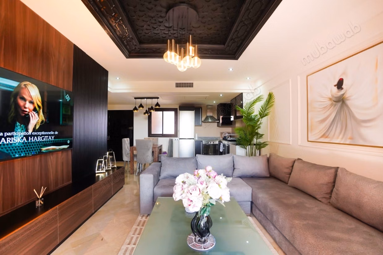 Appartement à louer à Route Casablanca. 
Surface de 92 m². 
Bien meublé