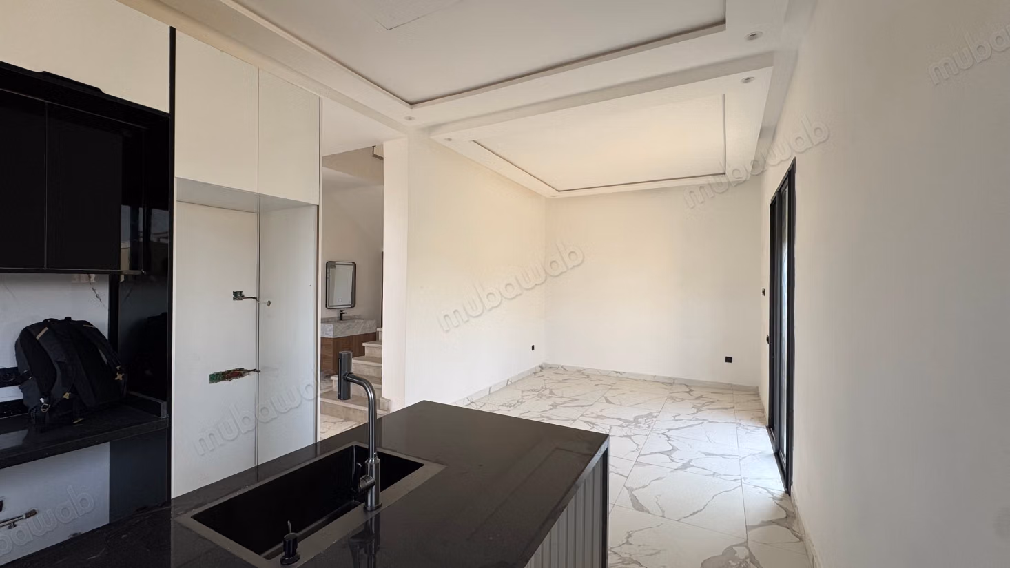 Villa neuve avec piscine 
Résidence Alliances