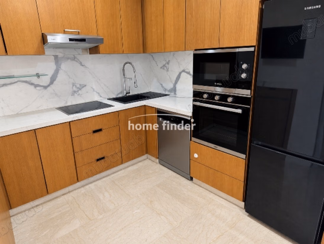 Appartement te huur in Ain Diab 155 m²