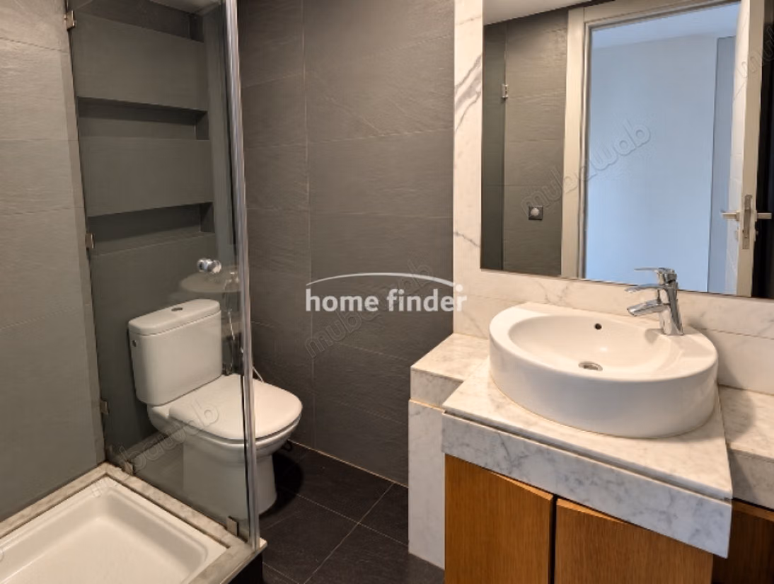 Appartement te huur in Ain Diab 155 m²