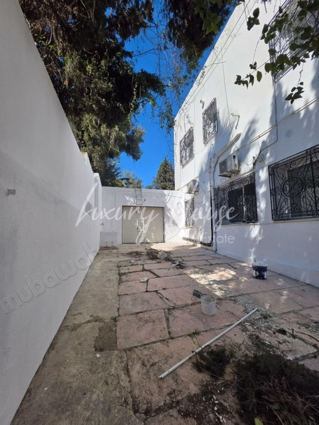 Villa S11 a Mutuelleville con giardino