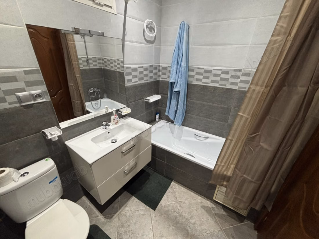 Maison R3 à vendre au quartier Boughaz