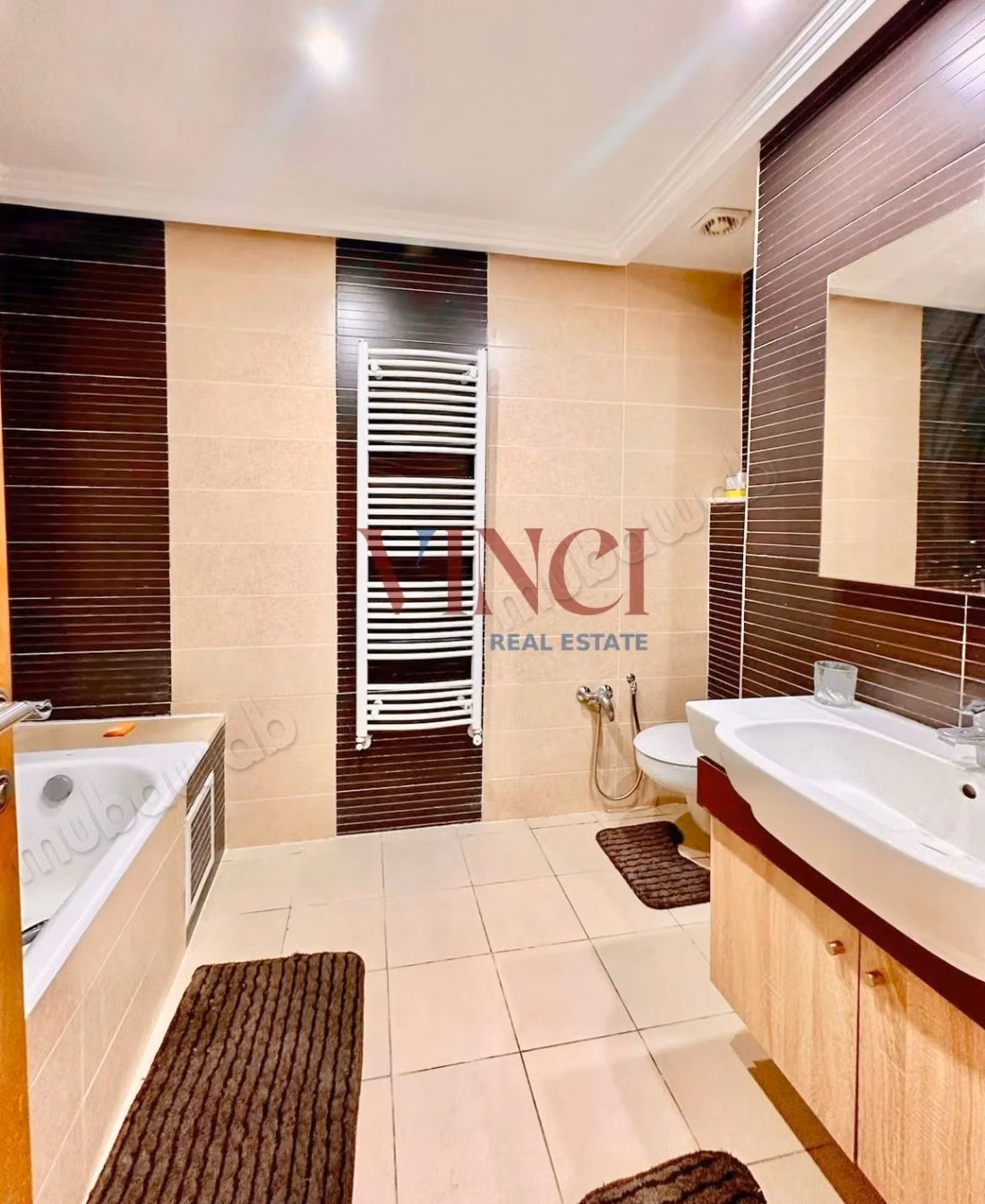 À vendre un appartement en S3 aux Berges du Lac 2