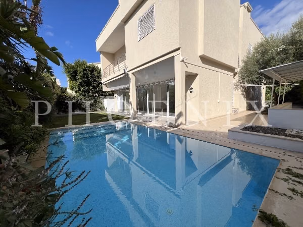 Villa S6 con piscina al Lago 2