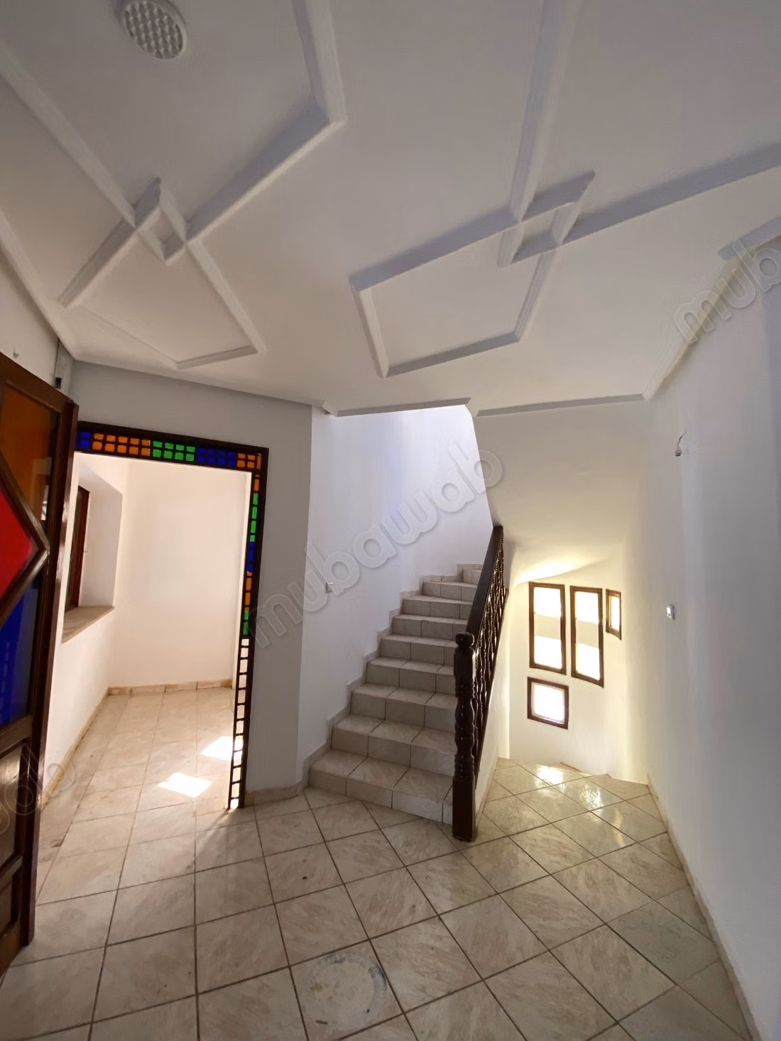 Superbe villa à usage commercial à louer à Agdal. Surface totale 711 m²
