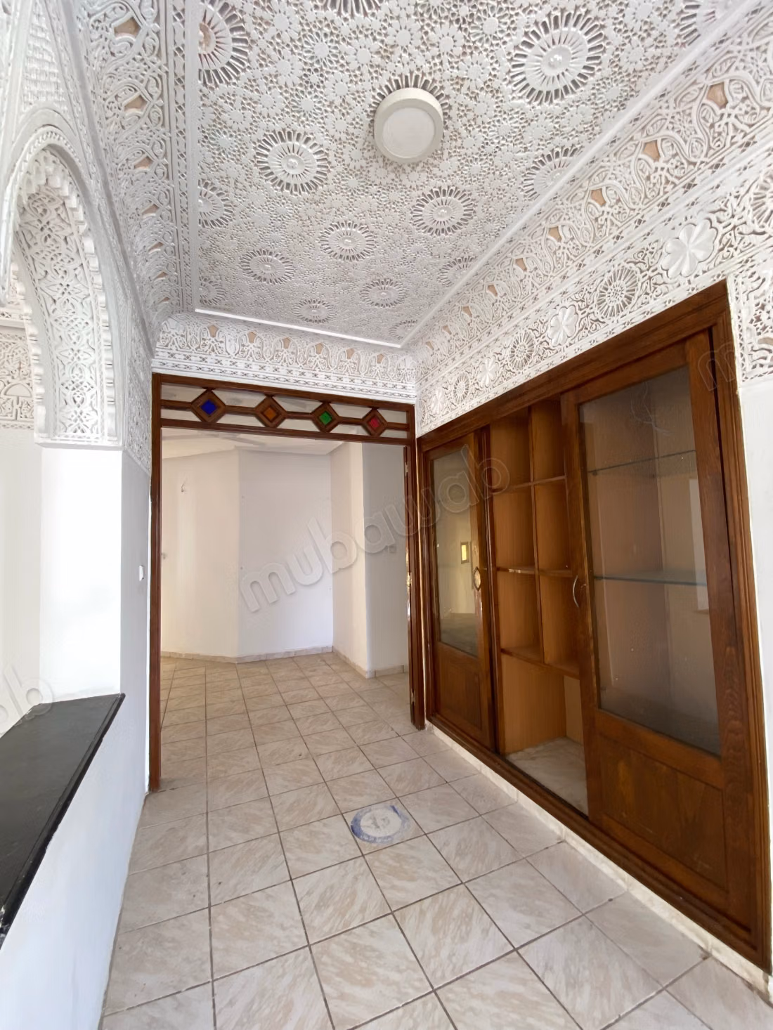 Superbe villa à usage commercial à louer à Agdal. Surface totale 711 m²