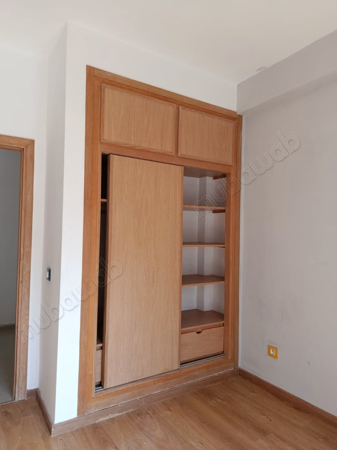 Appartement 3 pièces avec balcon à Ain Borja