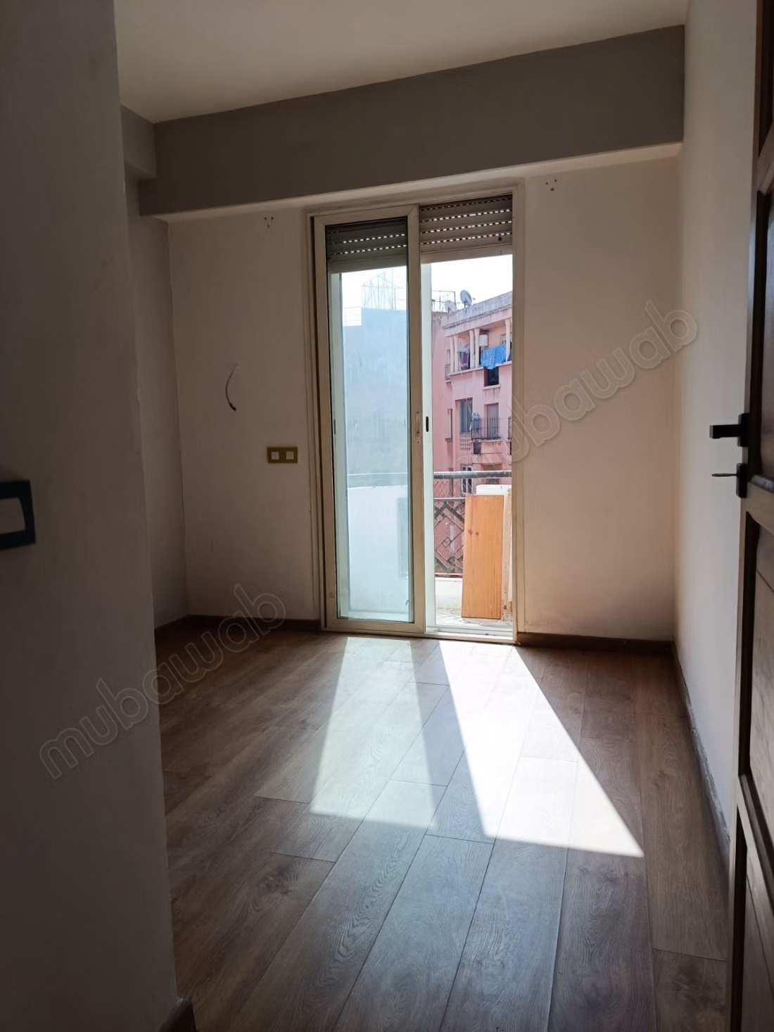Appartement 3 pièces avec balcon à Ain Borja