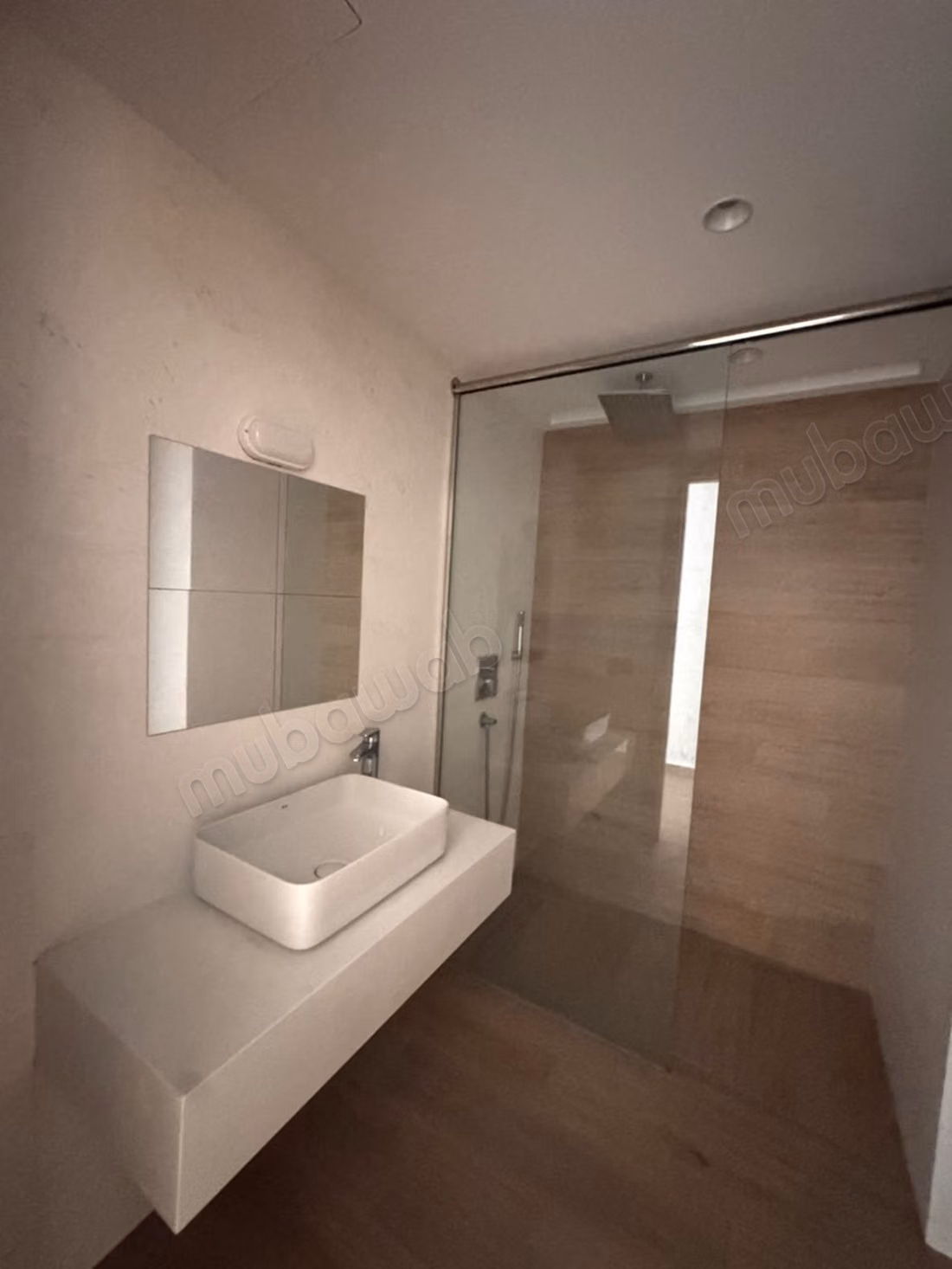 Spacieux appartement à iberia
