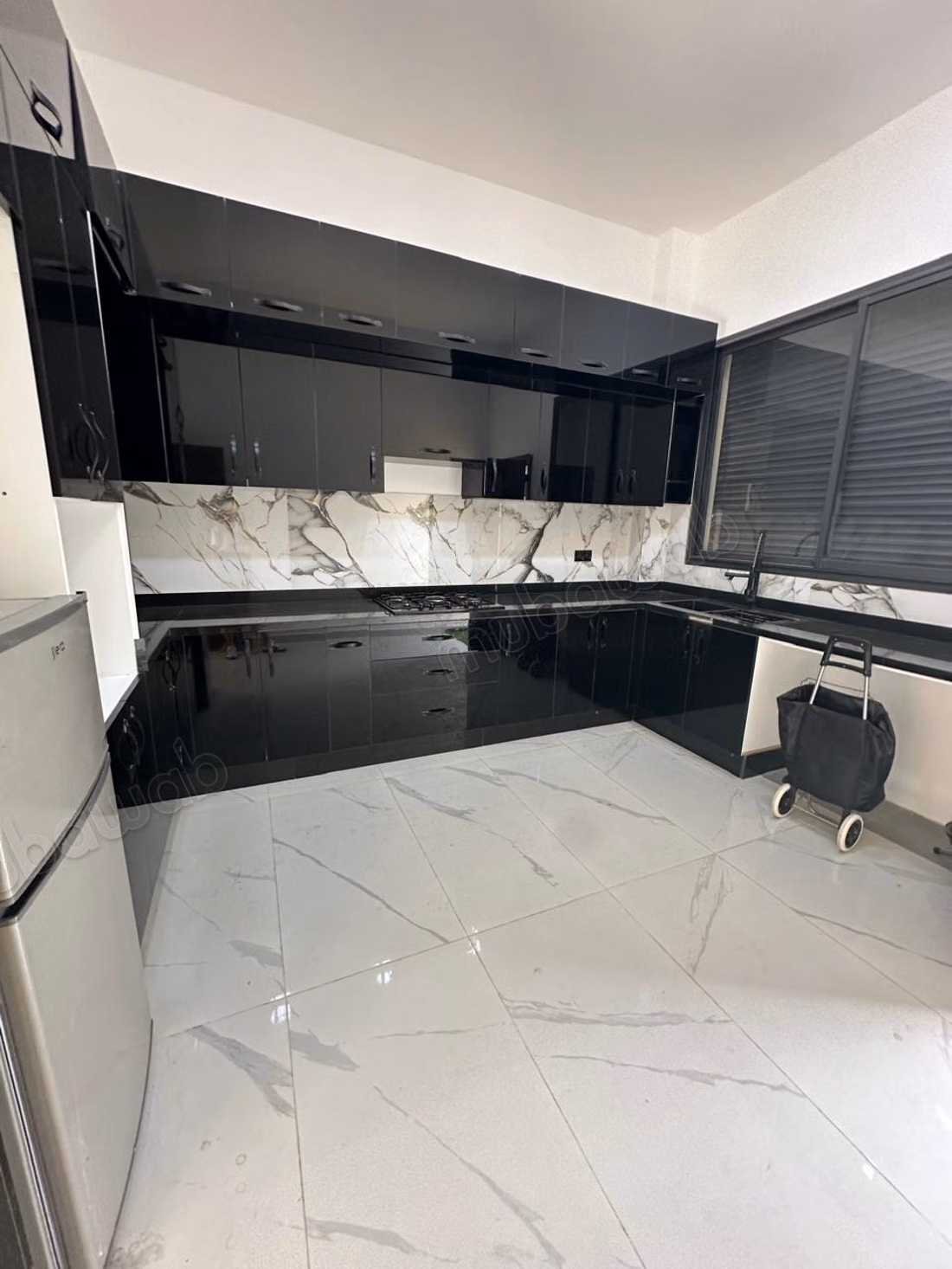 Villa à vendre route d'amzmiz avec piscine