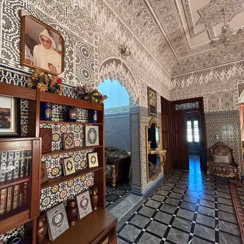 Villa à Vendre de 830.0 m² à Casablanca, Polo Maarif
