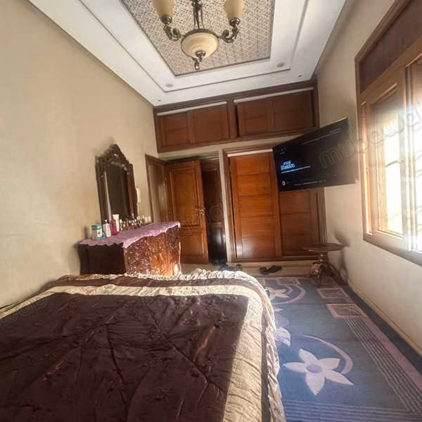 Villa à Vendre de 830.0 m² à Casablanca, Polo Maarif