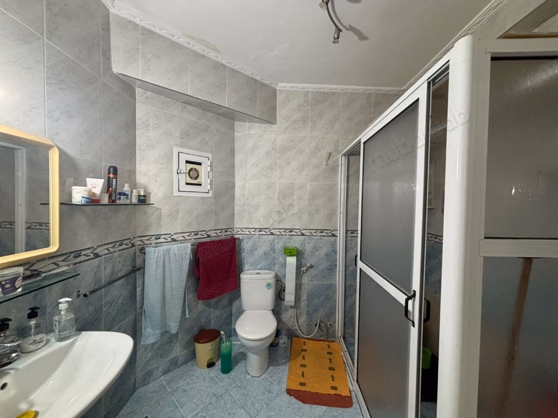 Spacieux appartement de 143 m² avec parking