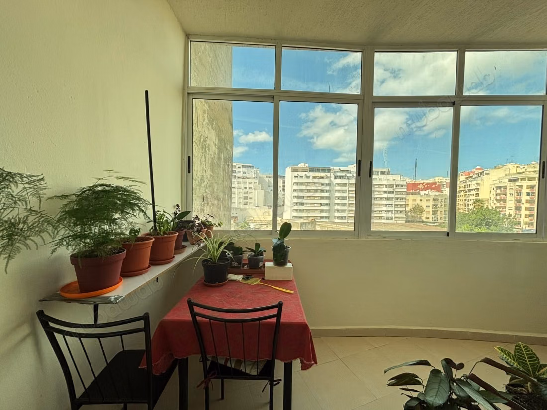 Spacieux appartement de 143 m² avec parking