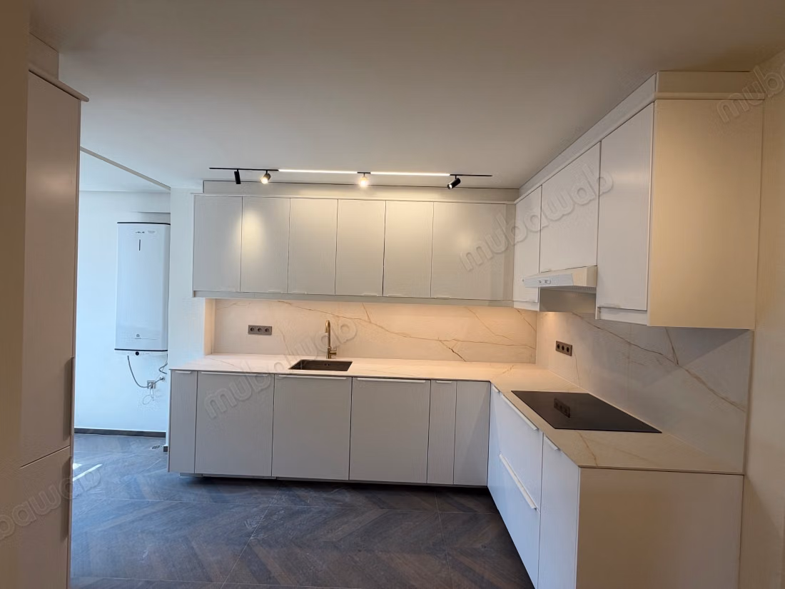 Joli appartement 3 chambres vide Neuf Gueliz