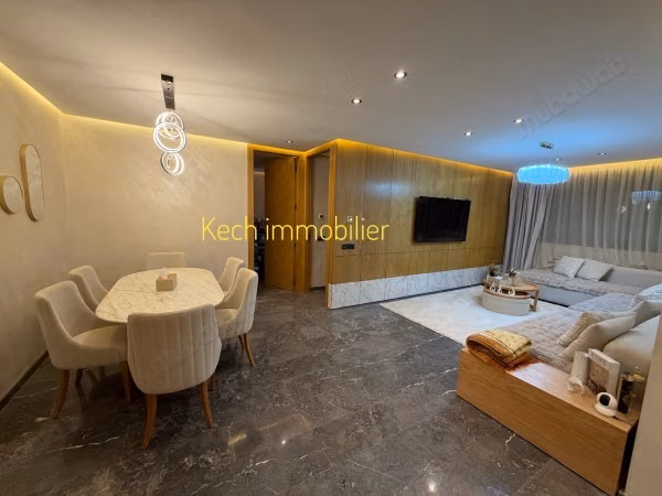 Joli appartement 3 chambres meublé avec terrasse